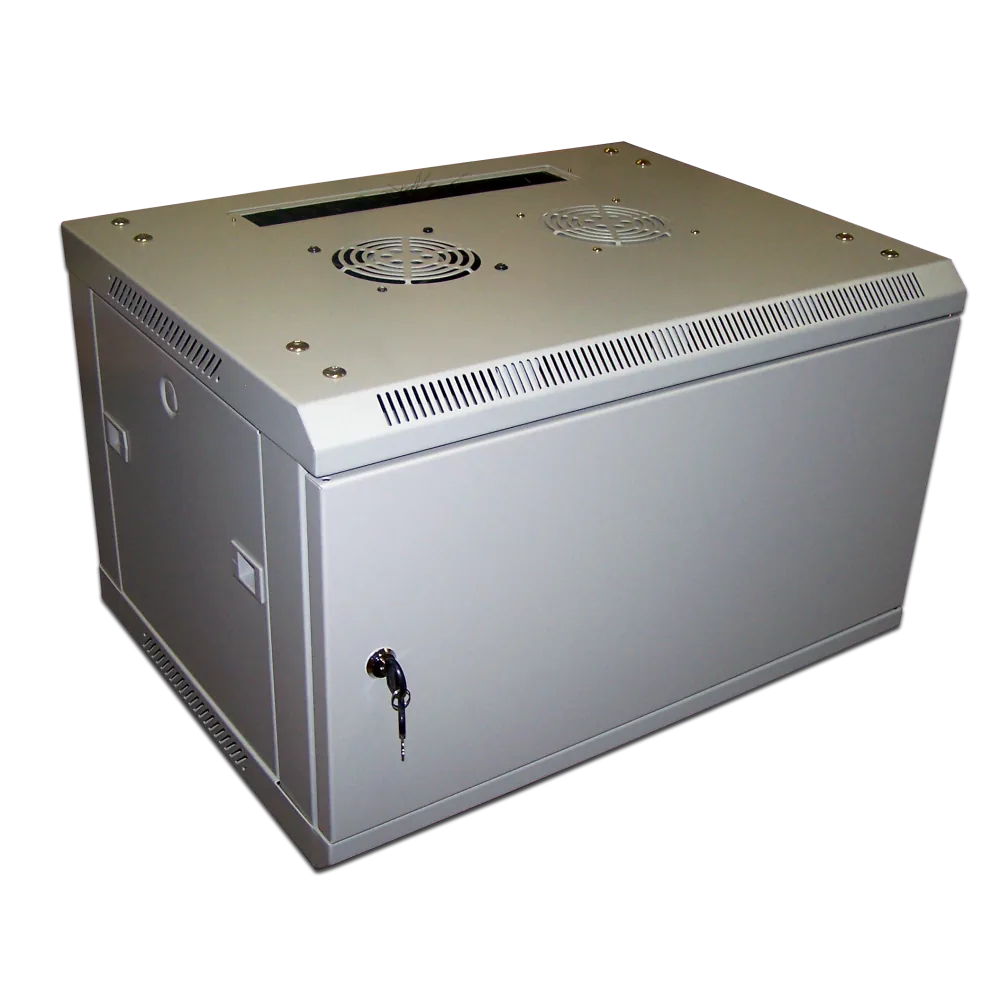 Шкаф настенный LANMASTER 19" серии Pro